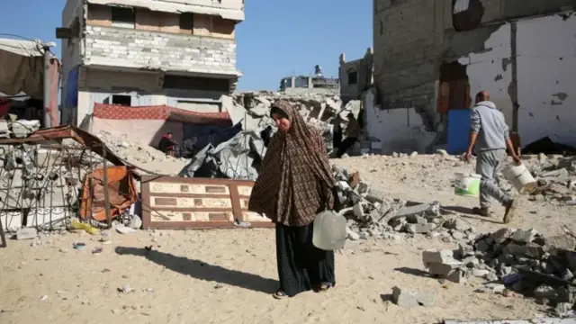 اتفاق وقف إطلاق النار في غزة: بنود الاتفاق وتداعياته اتفاق وقف إطلاق النار في غزة هل يُنهي جولة العنف؟